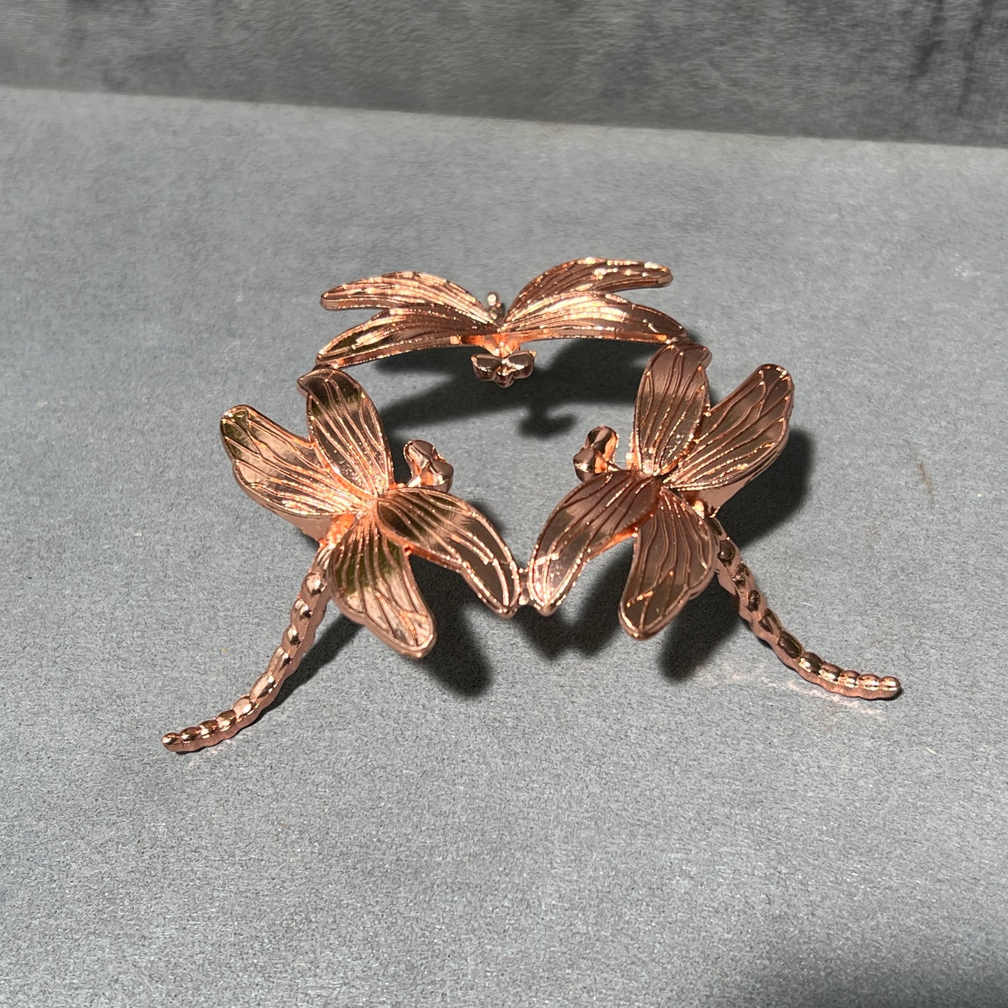 Metal Dragonfly Sphere Stand