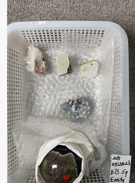 KIKICRYSTAL Unique Crystal Claim Sale for 0512