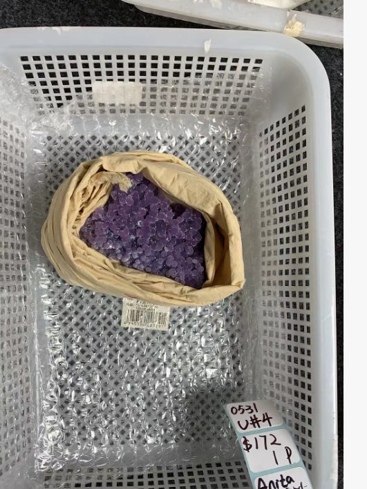KIKICRYSTAL Unique Crystal Claim Sale for 0531