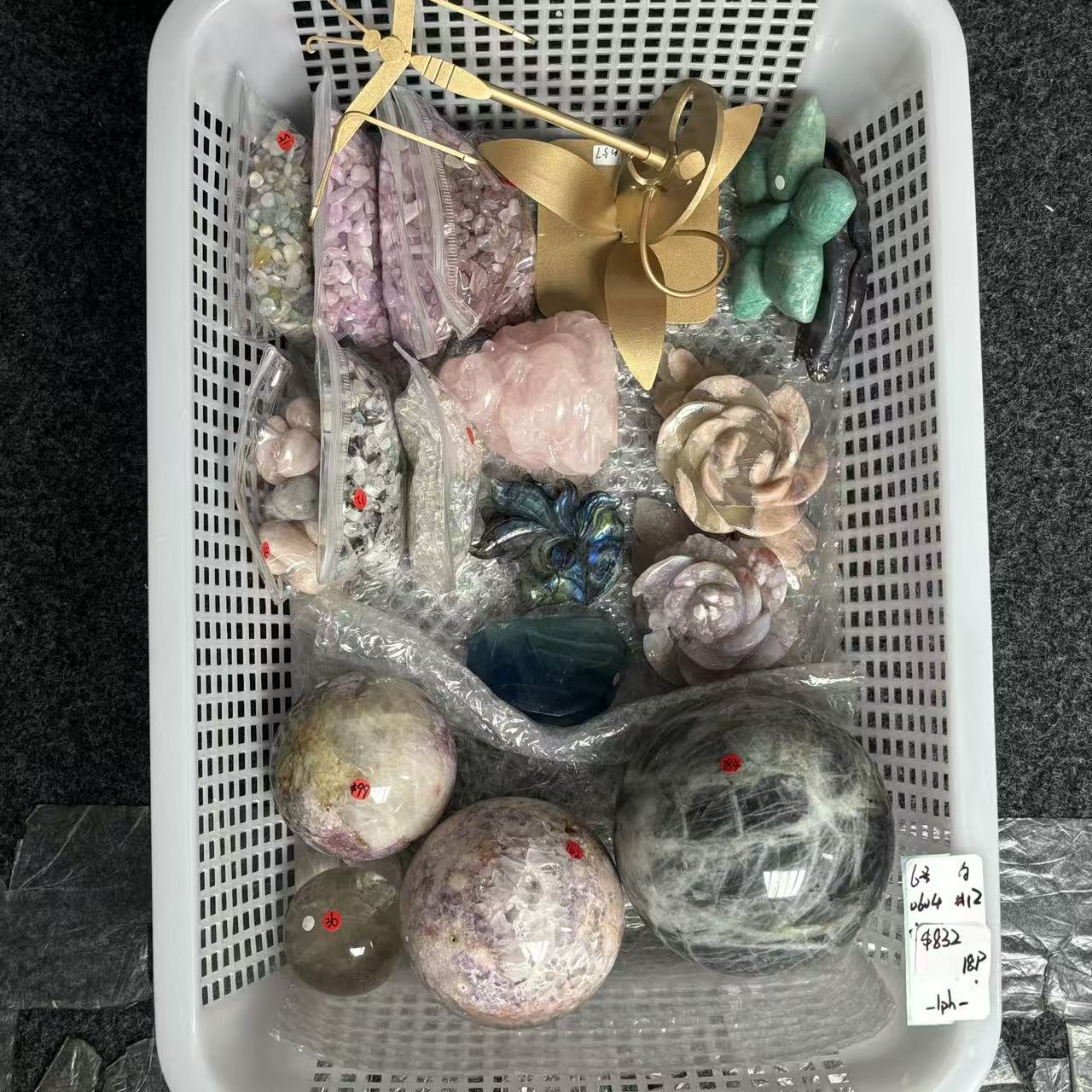 KIKI Love Crystal Claim Sale For 0604