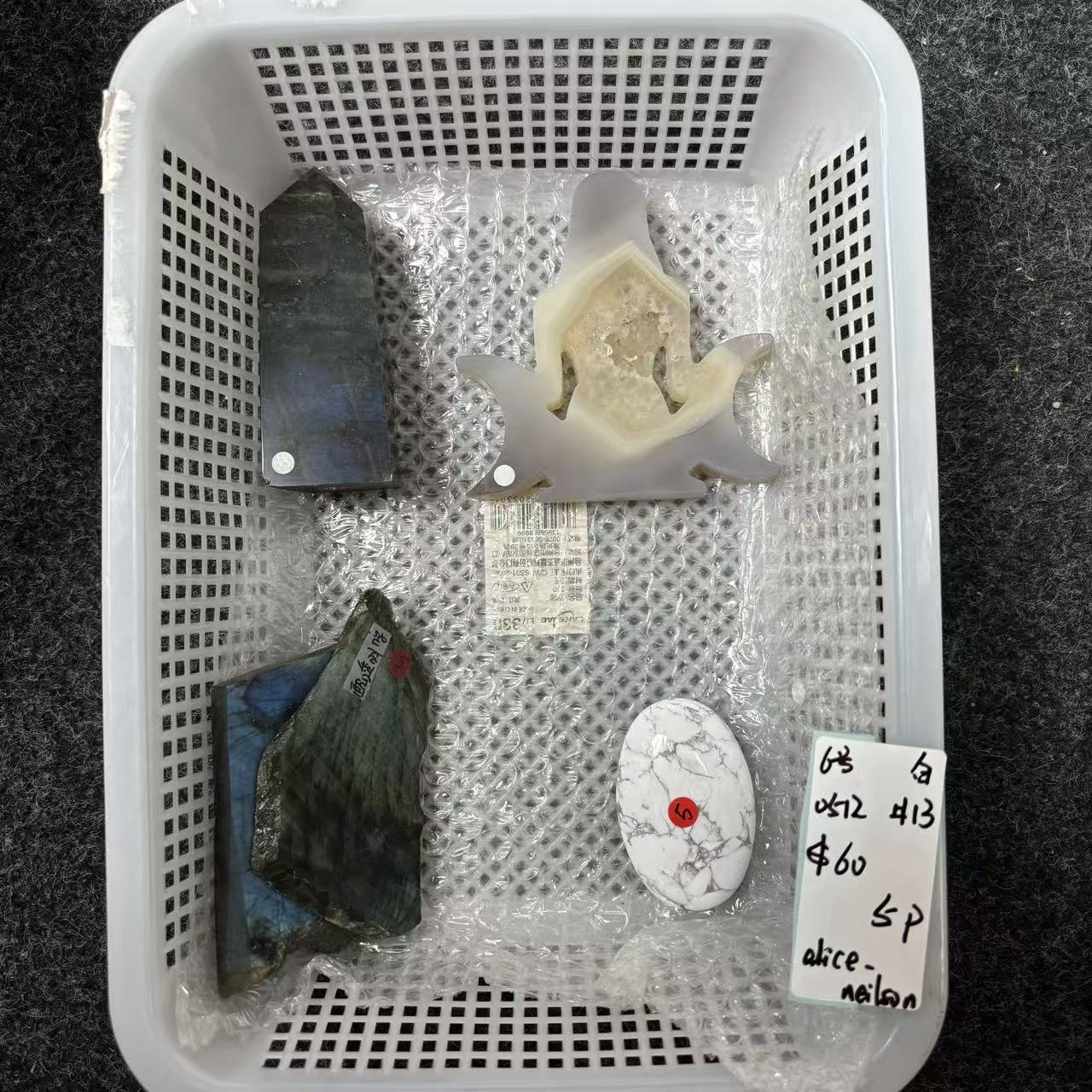 KIKI Love Crystal Claim Sale For 0512