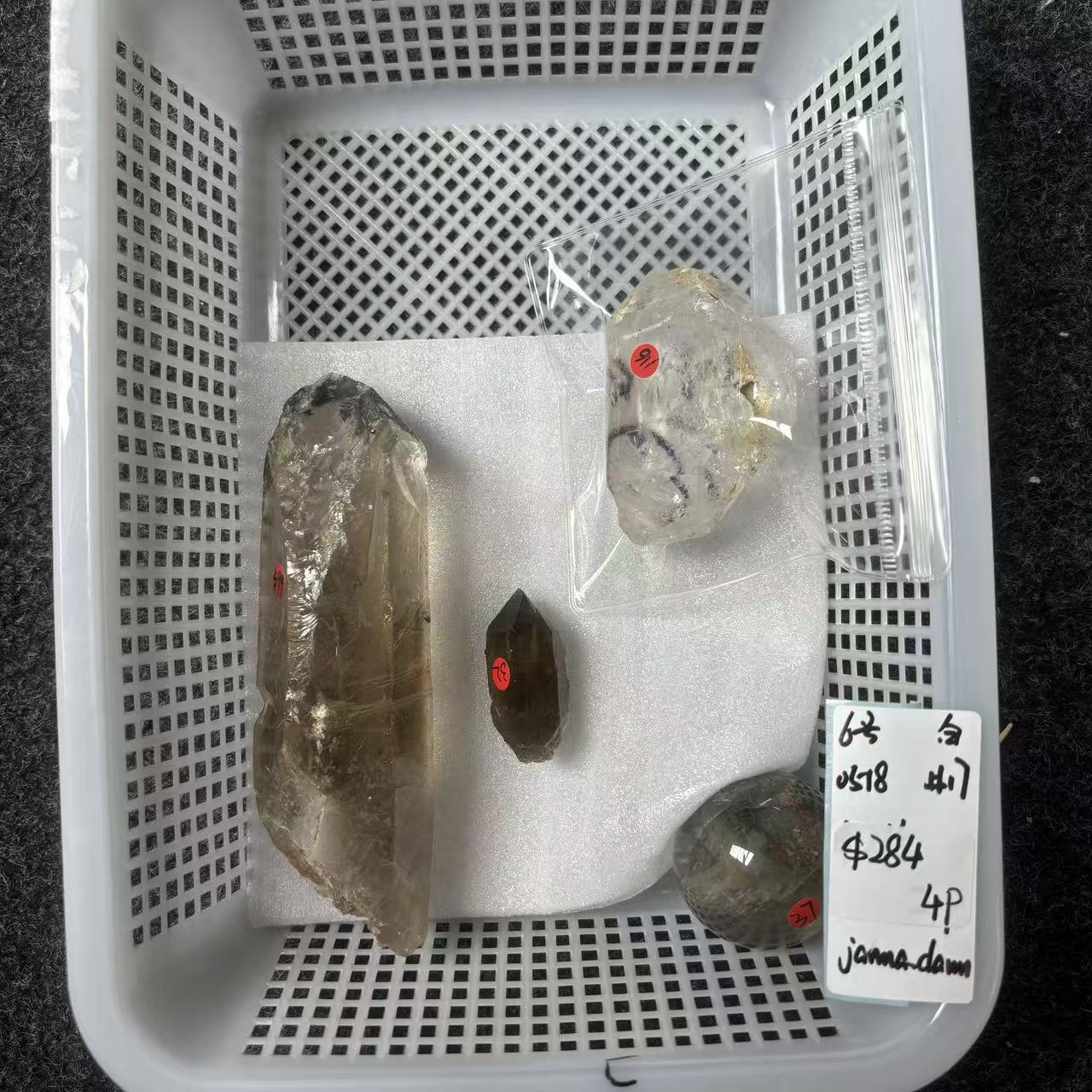KIKI Love Crystal Claim Sale For 0518