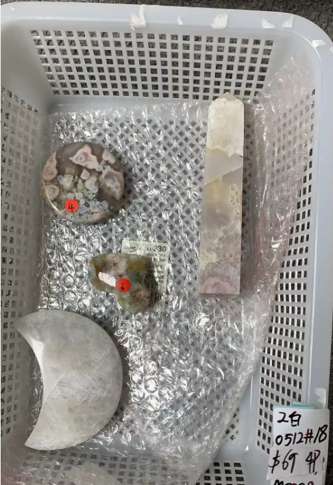 KIKICRYSTAL Unique Crystal Claim Sale for 0512