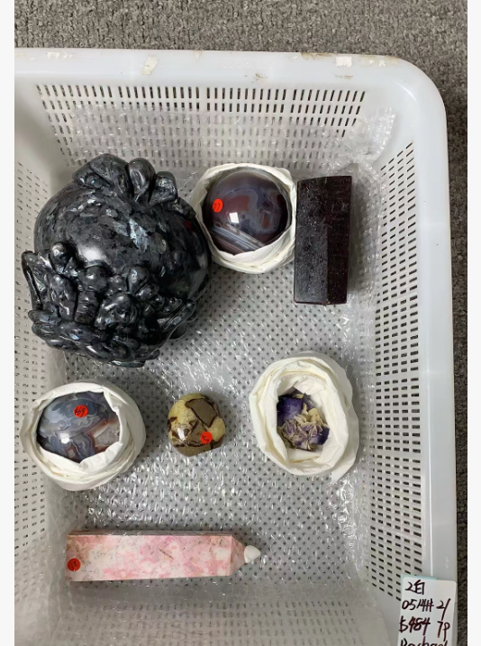 KIKICRYSTAL Unique Crystal Claim Sale for 0514