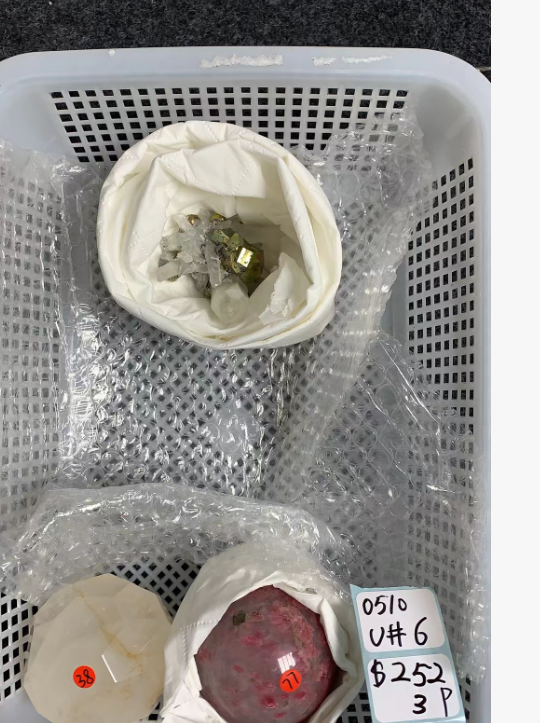 KIKICRYSTAL Unique Crystal Claim Sale for 0510
