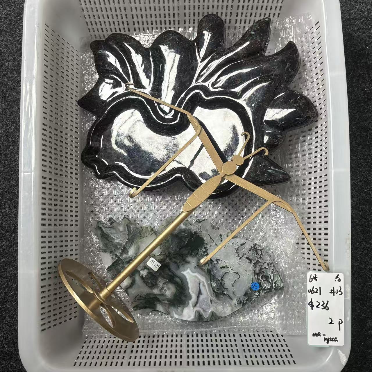 KIKI Love Crystal Claim Sale For 0621