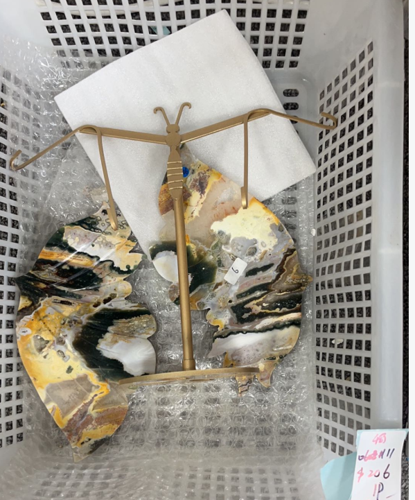 KIKICRYSTAL KIKI Claim Sale For 0608