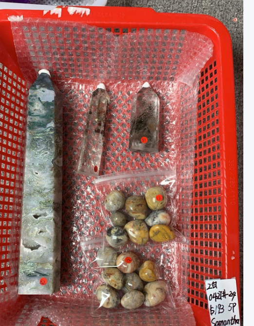KIKICRYSTAL Unique Crystal Claim Sale for 0427