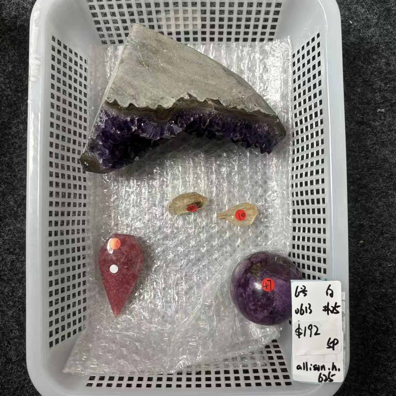 KIKI Love Crystal Claim Sale For 0613