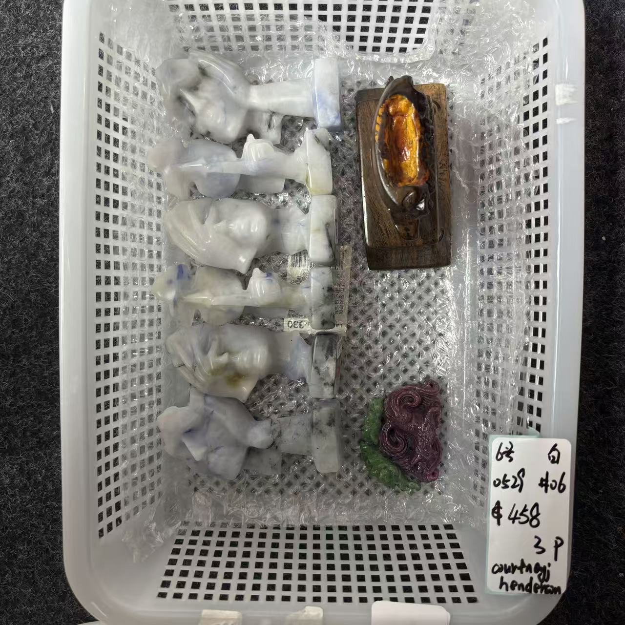 KIKI Love Crystal Claim Sale For 0529