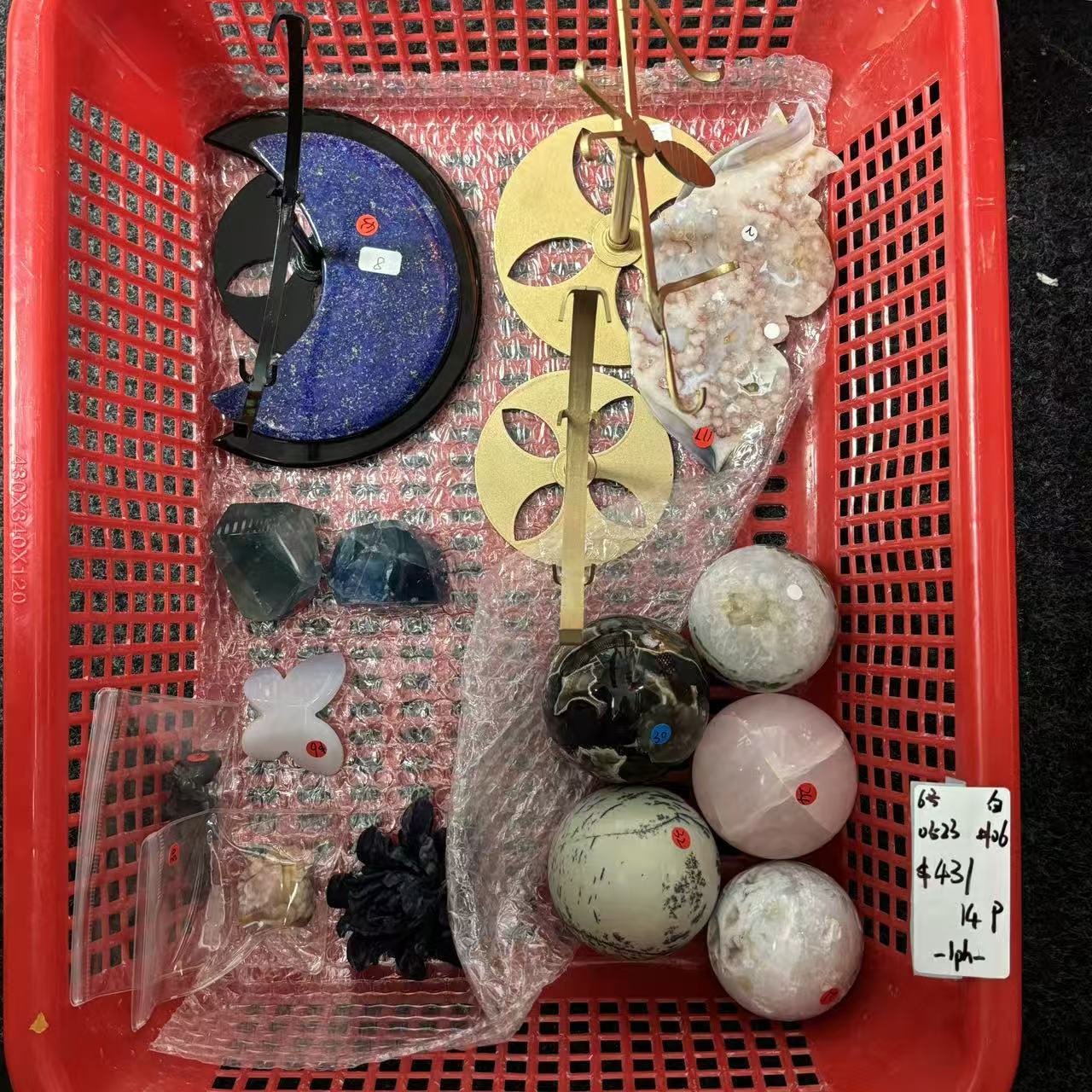 KIKI Love Crystal Claim Sale For 0523