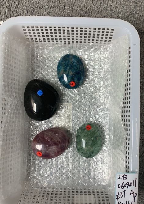 KIKICRYSTAL Unique Crystal Claim Sale for 0609