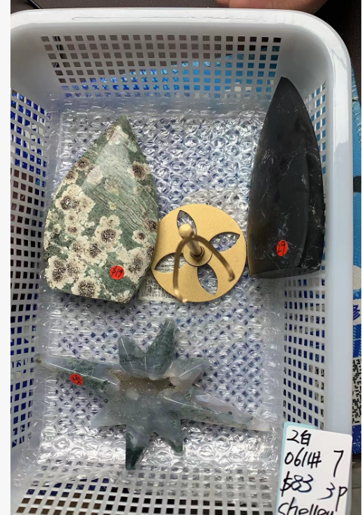 KIKICRYSTAL Unique Crystal Claim Sale for 0611