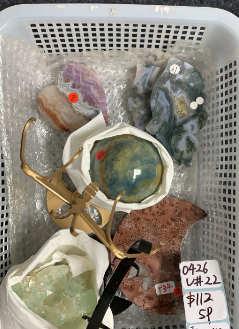 KIKICRYSTAL Unique Crystal Claim Sale for 0426