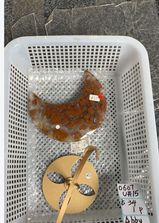 KIKICRYSTAL Unique Crystal Claim Sale for 0607