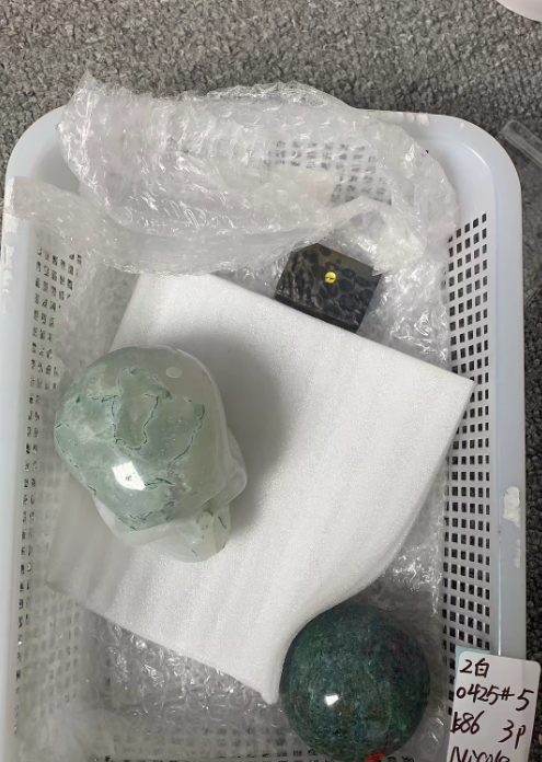 KIKICRYSTAL Unique Crystal Claim Sale for 0425