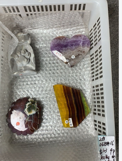KIKICRYSTAL Unique Crystal Claim Sale for 0618