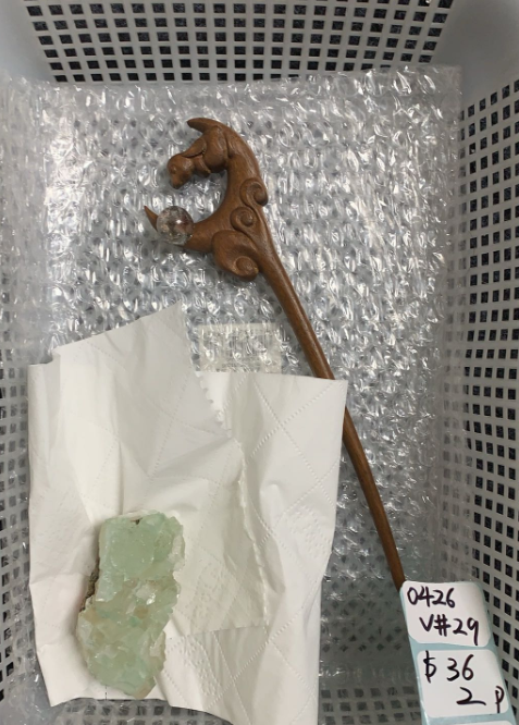 KIKICRYSTAL Unique Crystal Claim Sale for 0426