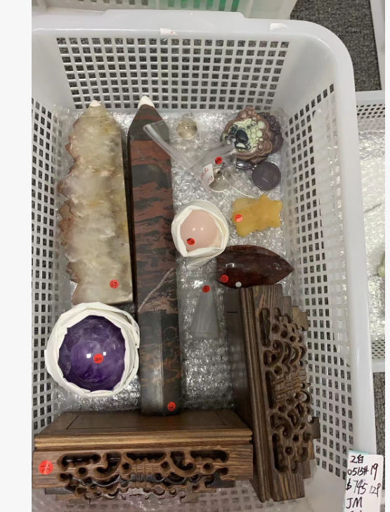 KIKICRYSTAL Unique Crystal Claim Sale for 0515