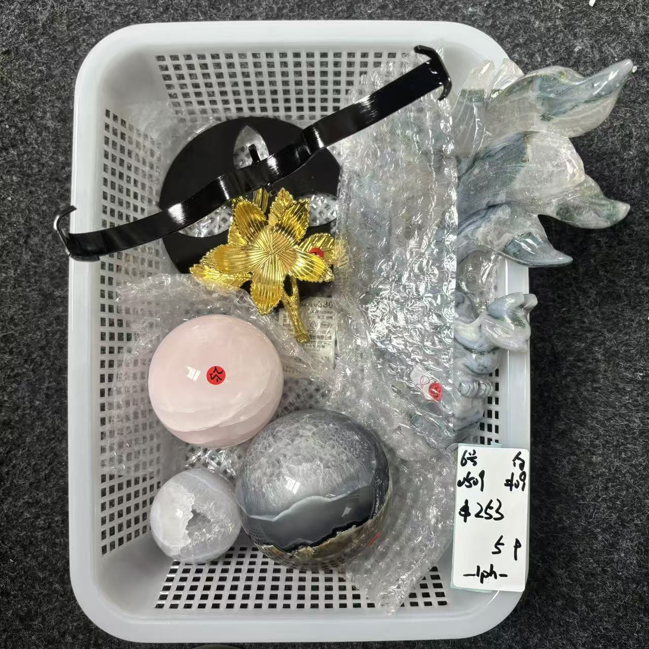 KIKI Love Crystal Claim Sale For 0509
