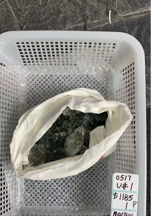 KIKICRYSTAL Unique Crystal Claim Sale for 0517