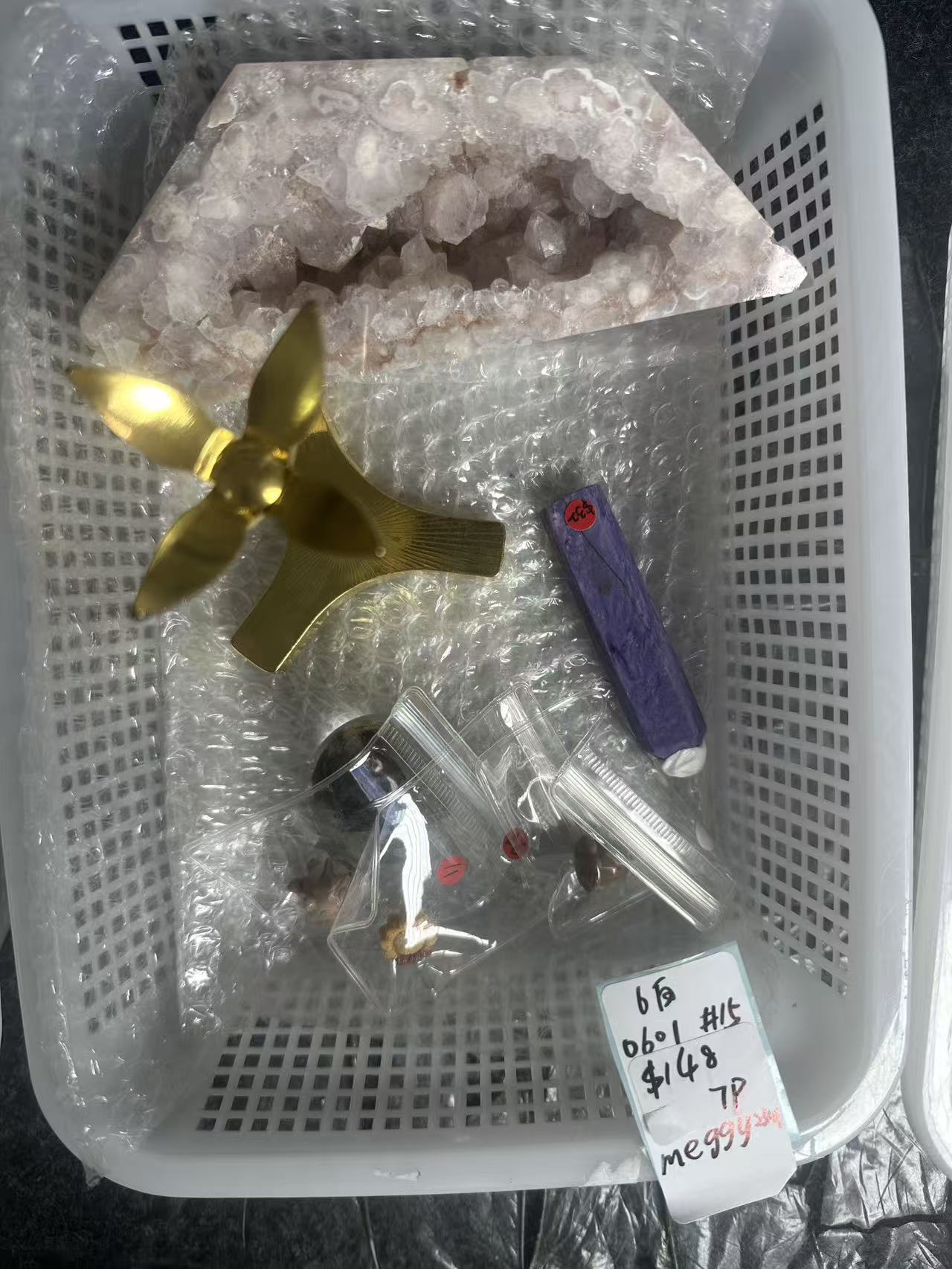 KIKI Love Crystal Claim Sale For 0601
