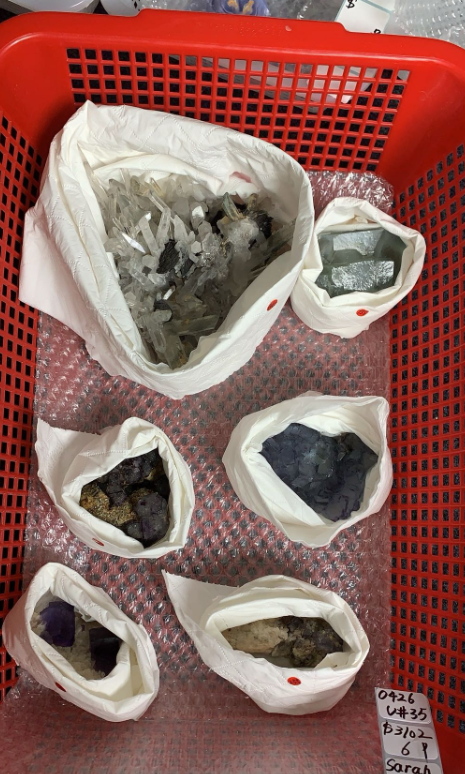 KIKICRYSTAL Unique Crystal Claim Sale for 0426