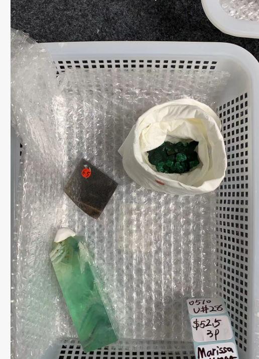 KIKICRYSTAL Unique Crystal Claim Sale for 0510