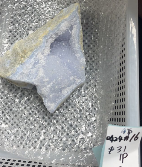 KIKICRYSTAL KIKI Claim Sale For 0424
