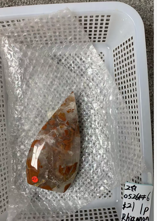 KIKICRYSTAL Unique Crystal Claim Sale for 0526