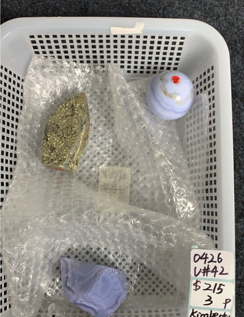 KIKICRYSTAL Unique Crystal Claim Sale for 0426