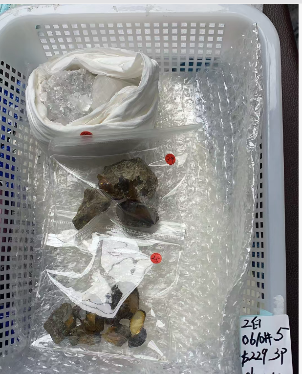KIKICRYSTAL Unique Crystal Claim Sale for 0610
