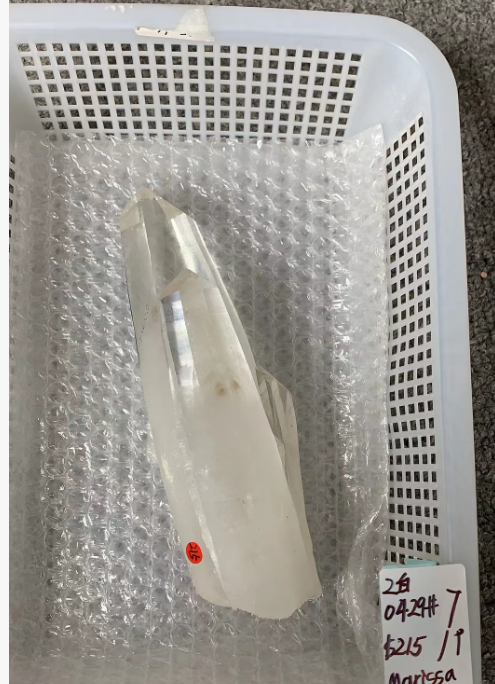 KIKICRYSTAL Unique Crystal Claim Sale for 0429
